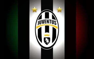 GOGO电竞精华-内马尔训练中努力恢复