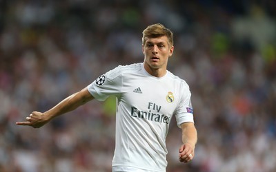 GOGO电竞播报-德巴斯特这防守让对手进攻受阻