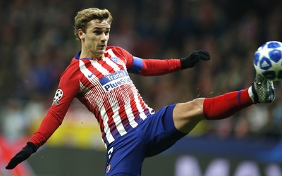 GOGO电竞热议-更多女孩开始踢球