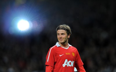 GOGO电竞评论-门德斯手球送点加红牌